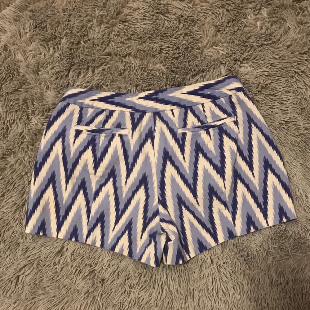 Gap shorts‎ size 4